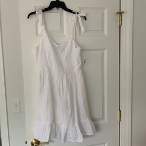 NWT white 100% cotton Old Navy sundress size large with pockets!